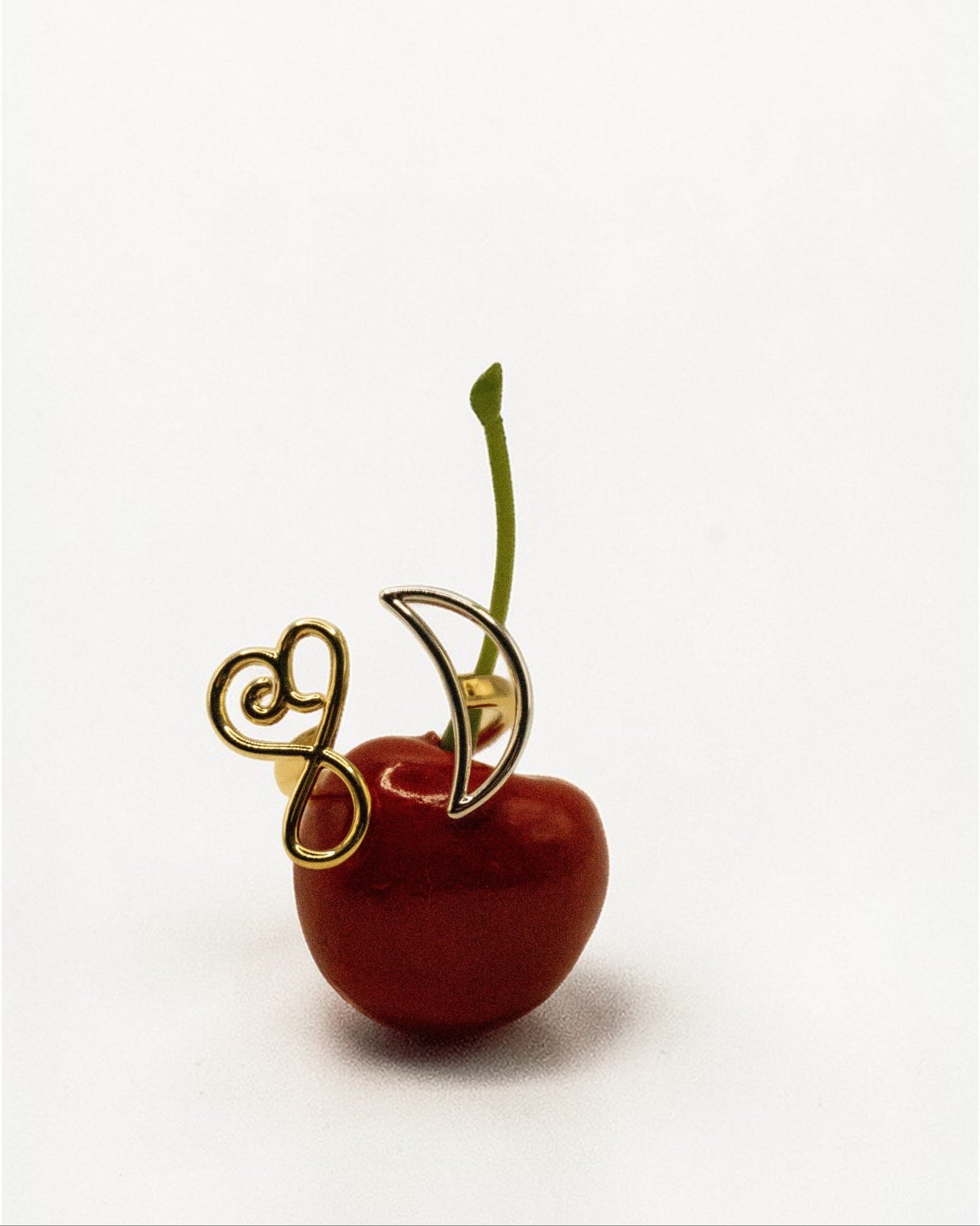 Crescent & Heart Huggie Ring
